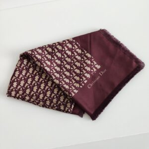 (SOLD) genuine (like-new) Dior oblique diortwin square scarf