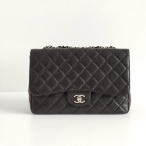 (SOLD) genuine pre-owned Chanel classic jumbo single flap