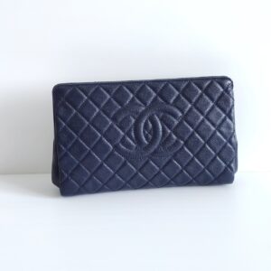 (SOLD) genuine (like-new) Chanel timeless CC frame clutch