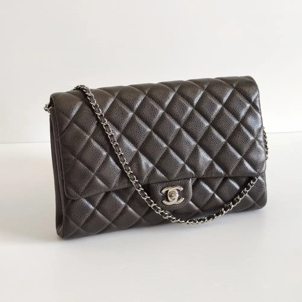 SOLD) genuine pre-owned Chanel classic flap clutch with chain