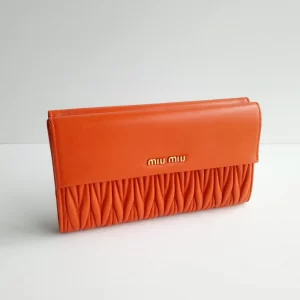(SOLD) genuine (unused / new) Miu Miu long wallet