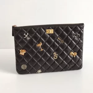 (SOLD) genuine pre-owned Chanel medium Lucky Charms ocase