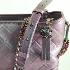 (SOLD) genuine pre-owned Chanel old-medium gabrielle hobo