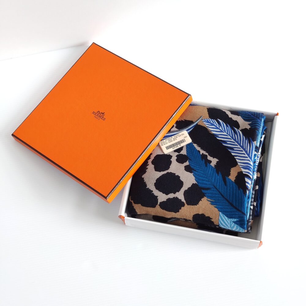 (SOLD) genuine (unused/new) Hermès “Jaguar Quetzal” shawl 140