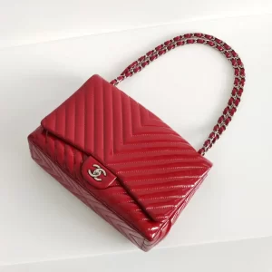 (SOLD) genuine pre-owned Chanel chevron maxi classic flap