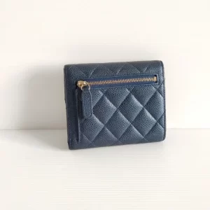 (SOLD) genuine pre-owned Chanel classic small flap wallet