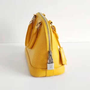 (SOLD) genuine pre-owned Louis Vuitton epi alma BB