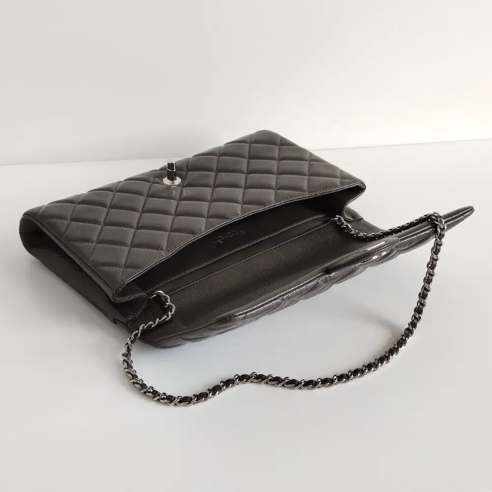 SOLD) genuine pre-owned Chanel classic flap clutch with chain – Deluxe Life  Collection