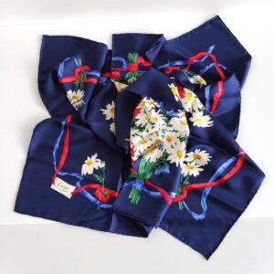 (SOLD) genuine (unused) Gucci flora print full-size scarf