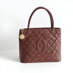 (SOLD) genuine pre-owned Chanel caviar medallion bag