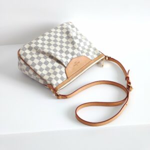 (SOLD) genuine pre-owned Louis Vuitton siracusa PM