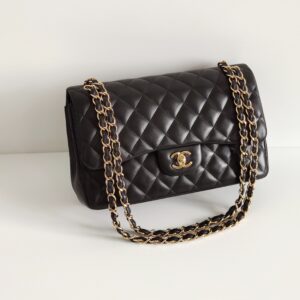 (SOLD) genuine pre-owned Chanel jumbo classic flap