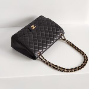 (SOLD) genuine pre-owned Chanel classic maxi single flap