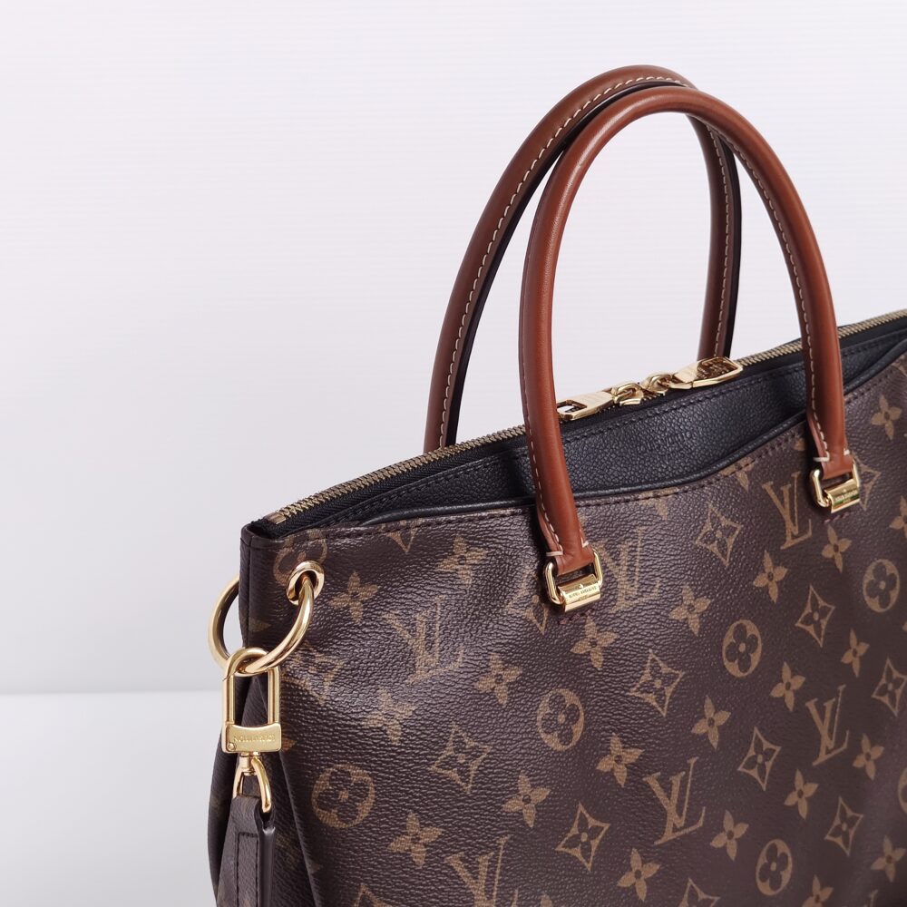 genuine pre-owned Louis Vuitton monogram pallas MM – Deluxe Life Collection