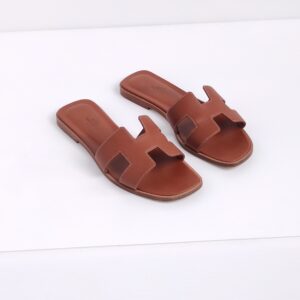 (SOLD) genuine (like-new) Hermès oran sandals – gold box calf (37)