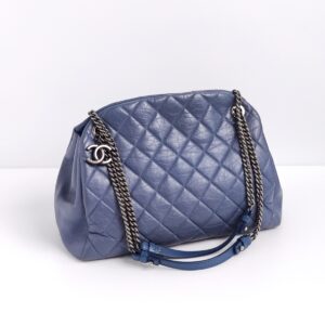 (SOLD) genuine (almost-new) Chanel medium mademoiselle bowling bag