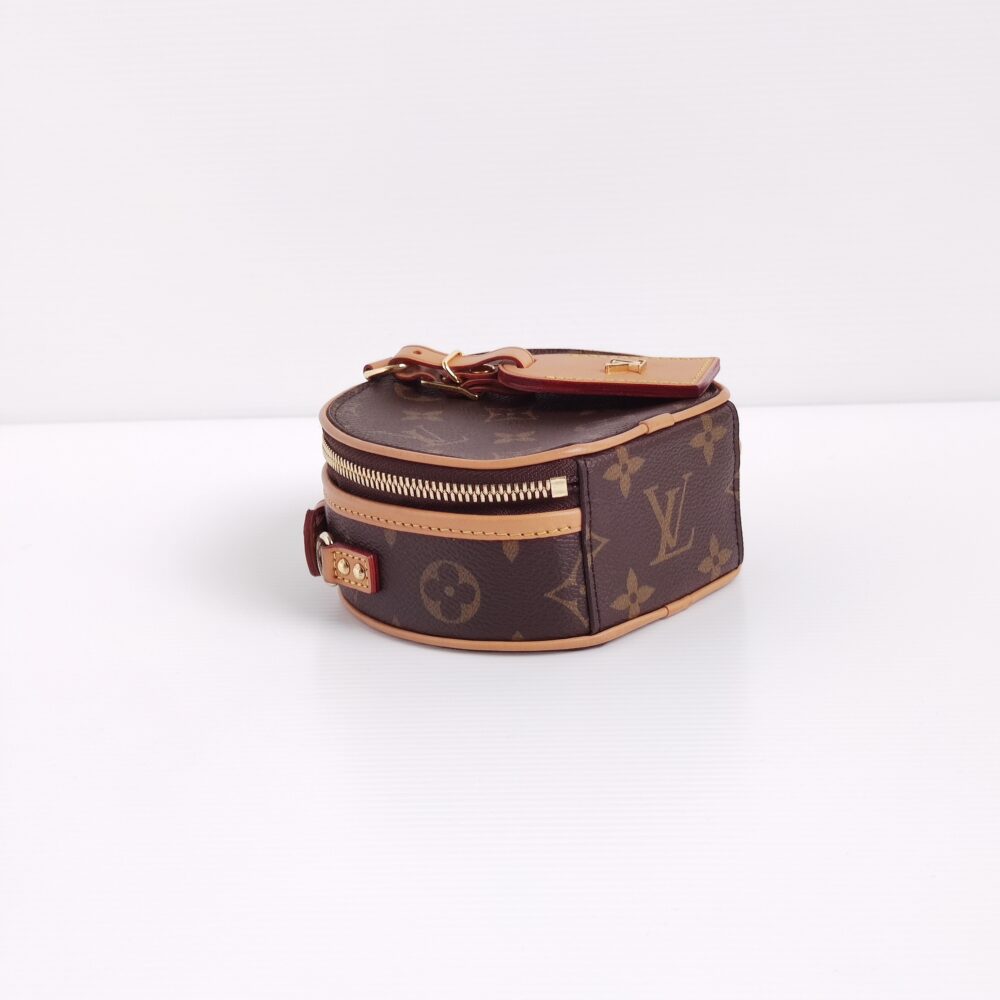 SOLD) genuine pre-owned Louis Vuitton mini boîte chapeau – Deluxe Life  Collection