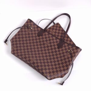 genuine (almost-new) Louis Vuitton damier neverfull MM