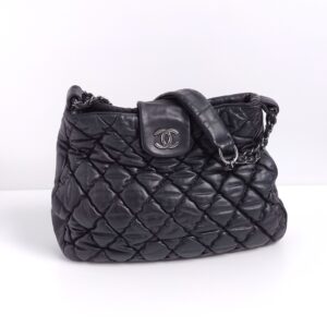 (SOLD) genuine pre-owned Chanel bubble quilt hobo