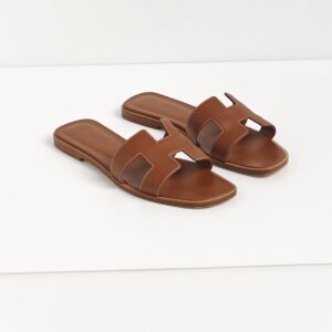 (SOLD) genuine (like-new) Hermès oran sandals – gold box calf (36.5)