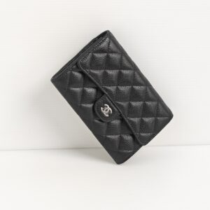 (SOLD) genuine (NEW) Chanel caviar leather medium classic flap wallet