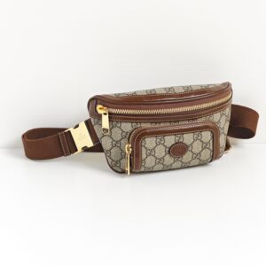 (SOLD) genuine (like-new) Gucci interlocking G belt bag