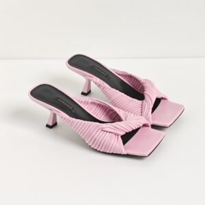 (SOLD) genuine (unworn) Versace plissé sandals (38)