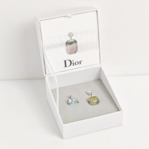 genuine (like-new) Dior set earrings