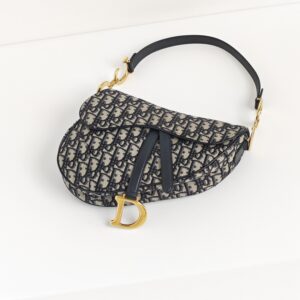 (SOLD) genuine (like-new) Dior medium oblique saddle bag