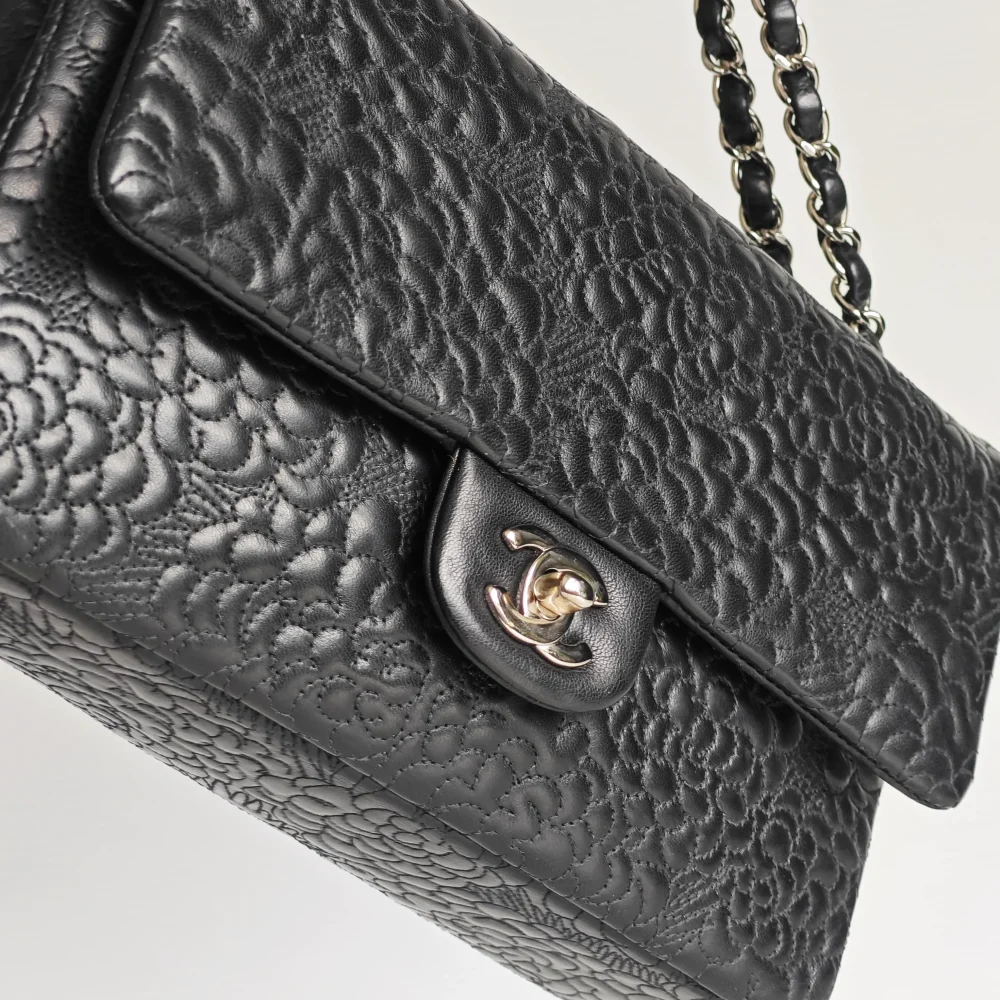 (Unavailable) genuine (like-new) Chanel medium classic flap - camellia lace quilt lambskin - Image 6