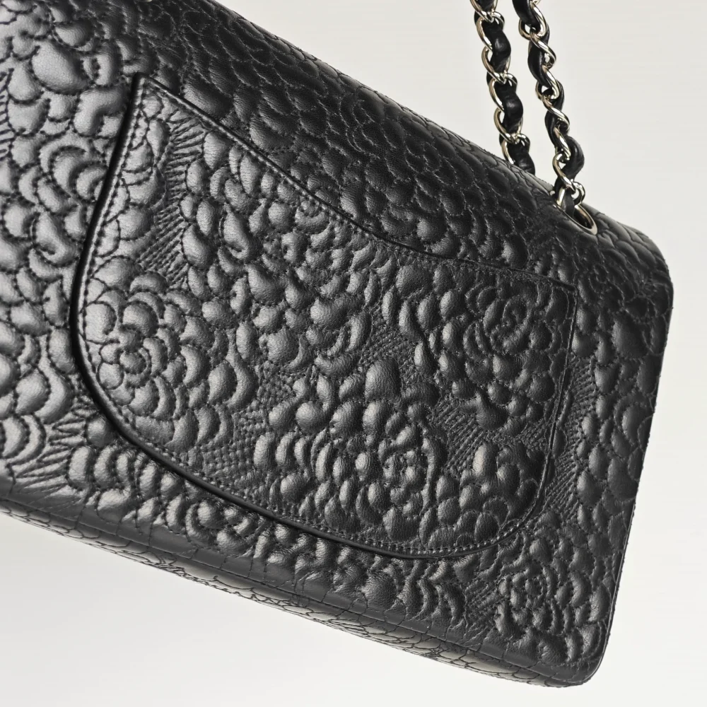 (Unavailable) genuine (like-new) Chanel medium classic flap - camellia lace quilt lambskin - Image 11