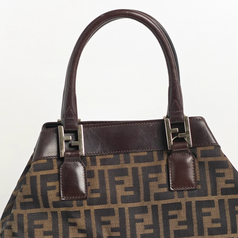 (Unavailable) genuine pre-owned Fendi vintage FF monogram tote - Image 2