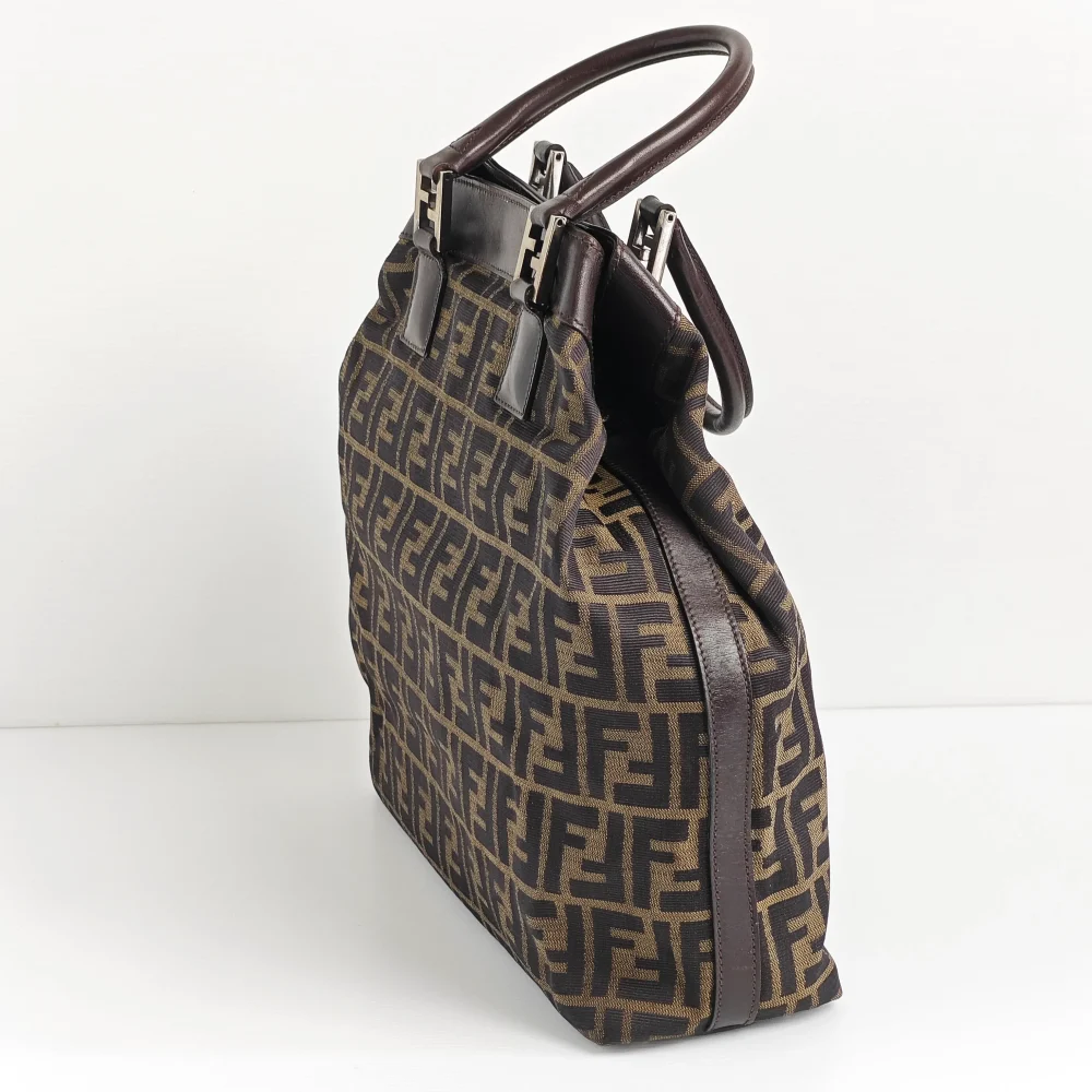 (Unavailable) genuine pre-owned Fendi vintage FF monogram tote - Image 4