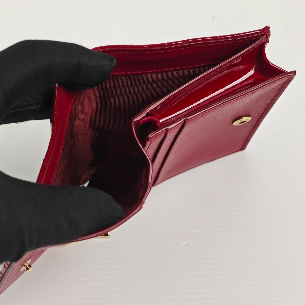 genuine pre-owned Dior red patent compact wallet - Image 8