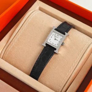 (Unavailable) genuine pre-owned Hermès Heure H 21mm watch (with diamonds)