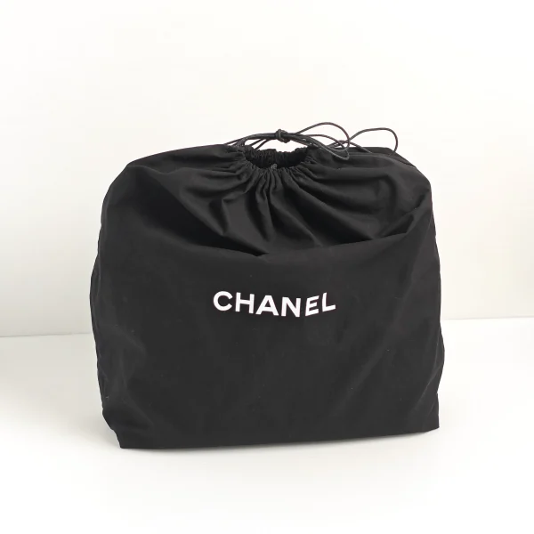 (Unavailable) genuine (like-new) Chanel medium 22 bag - khaki green - Image 13