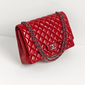 (Unavailable) genuine pre-owned Chanel lambskin maxi classic flap