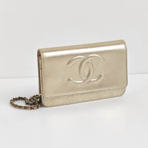 genuine pre-owned Chanel timeless CC wallet on chain (WOC)