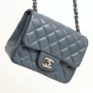 genuine (almost-new) Chanel caviar square mini flap