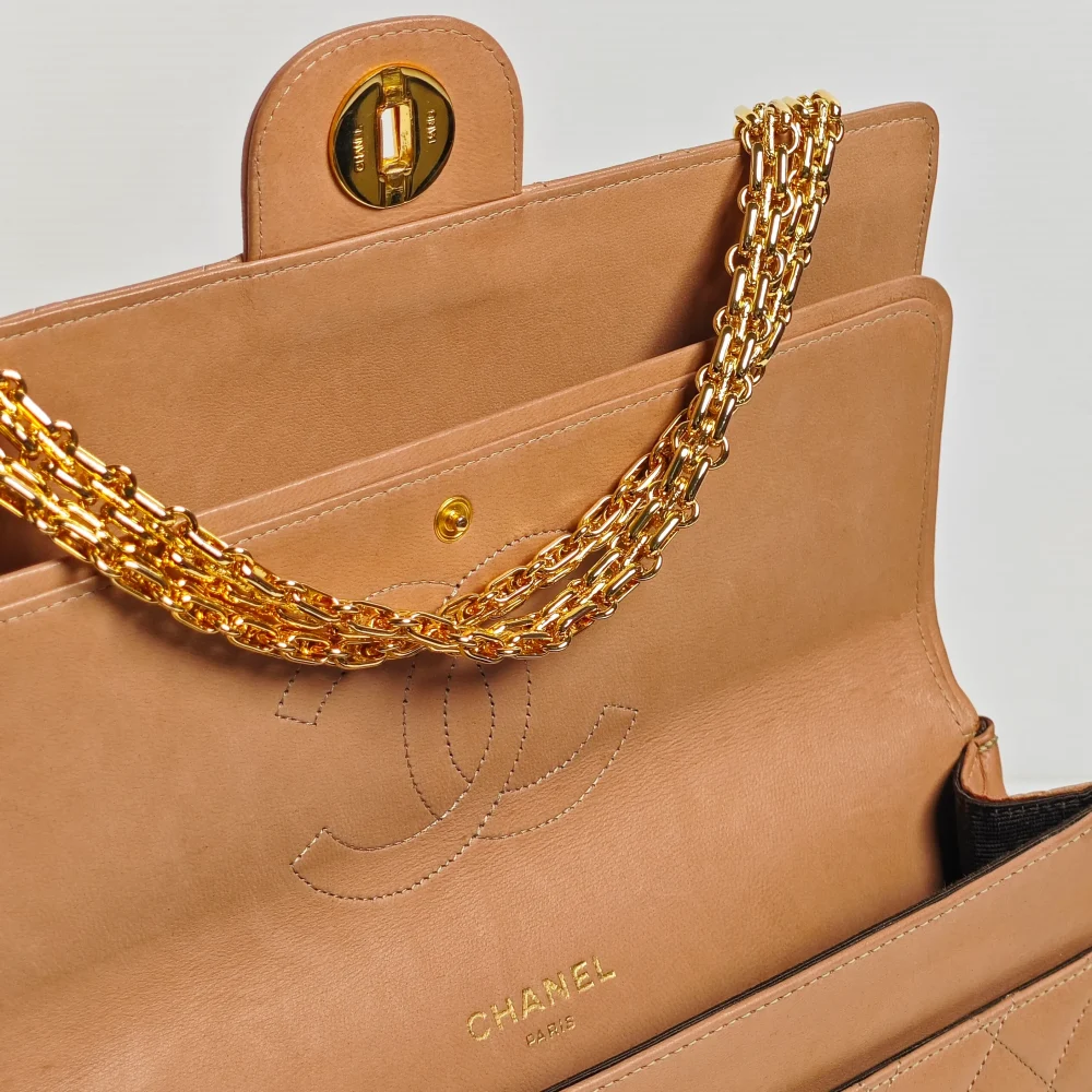 (Unavailable) genuine pre-owned Chanel 1980s vintage medium mademoiselle flap - Image 8