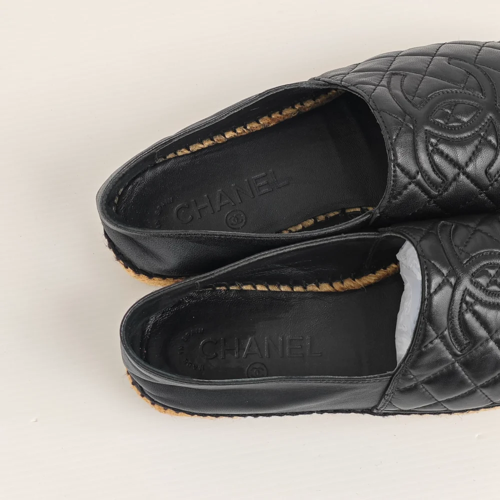 genuine pre-owned Chanel black leather espadrilles (36) - Image 5