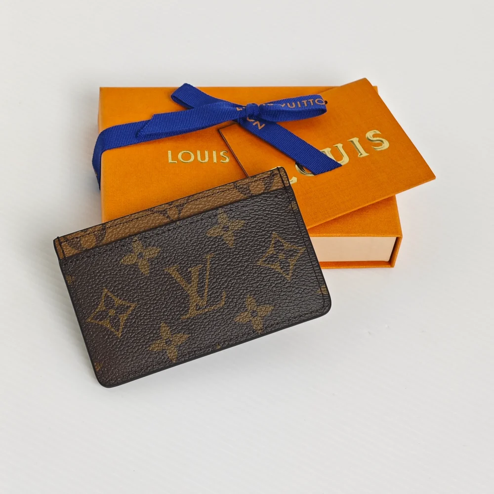 (Unavailable) genuine (like-new) Louis Vuitton monogram reverse flat card holder - Image 2