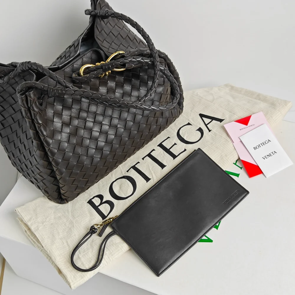 (Unavailable) genuine pre-owned Bottega Veneta large parachute bag - Image 15