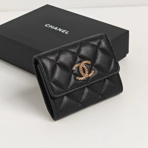 genuine (NEW) Chanel caviar flap card holder