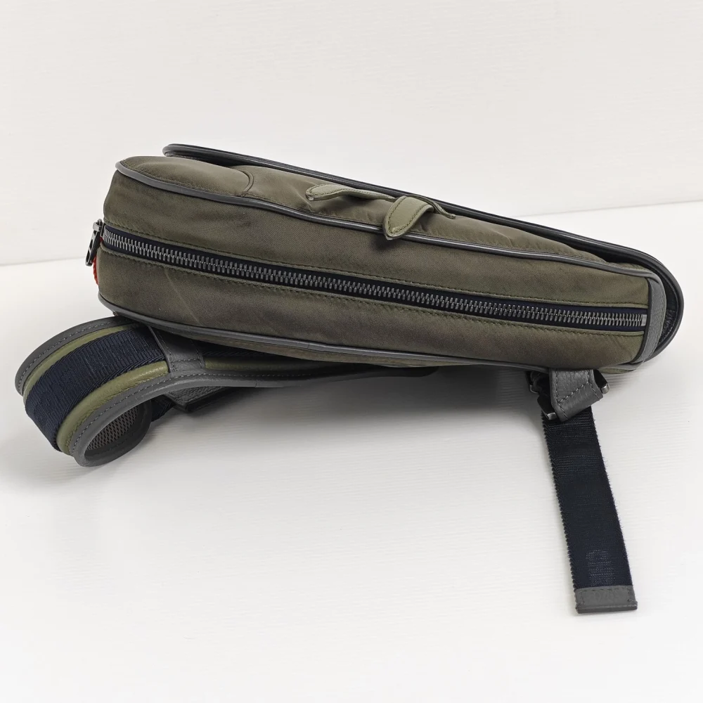 genuine pre-owned Dior x Sacai saddle bag - Image 8