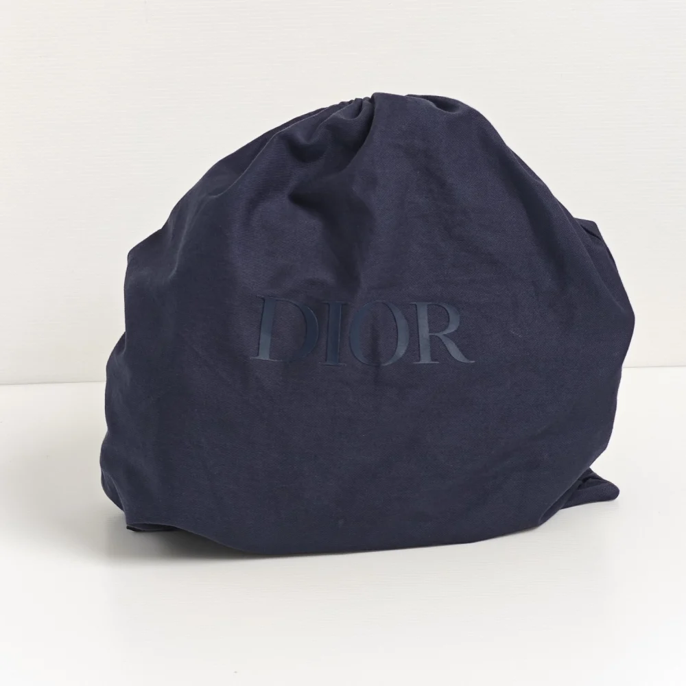 genuine pre-owned Dior x Sacai saddle bag - Image 15