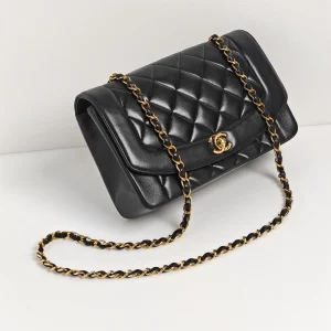 genuine pre-owned Chanel 1994 vintage medium diana flap