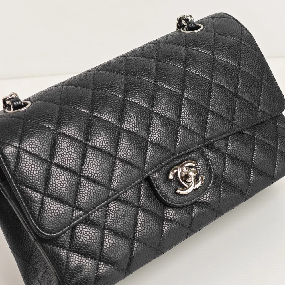 genuine pre-owned Chanel medium classic flap - black caviar shw - Image 6