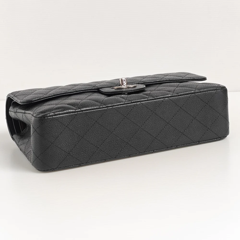 genuine pre-owned Chanel medium classic flap - black caviar shw - Image 11