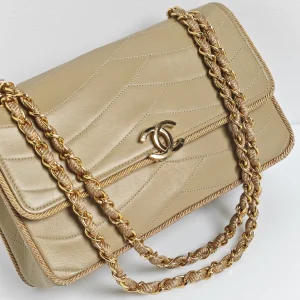 genuine pre-owned Chanel 1986 vintage rope trim small flap